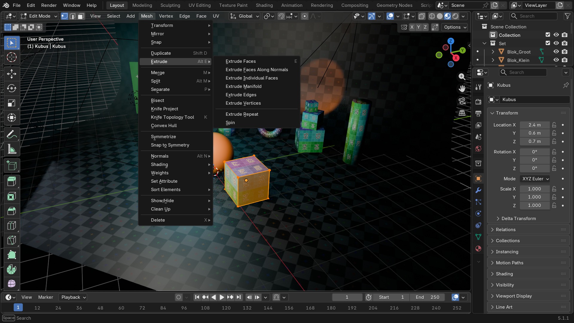Mesh-menu met Extrude-submenu open: Region, Region and Move Normal, Along Normals, Individual Faces, Edges, Vertices, Repeat en meer — Duplicate staat een paar rijen hoger in hetzelfde menu.