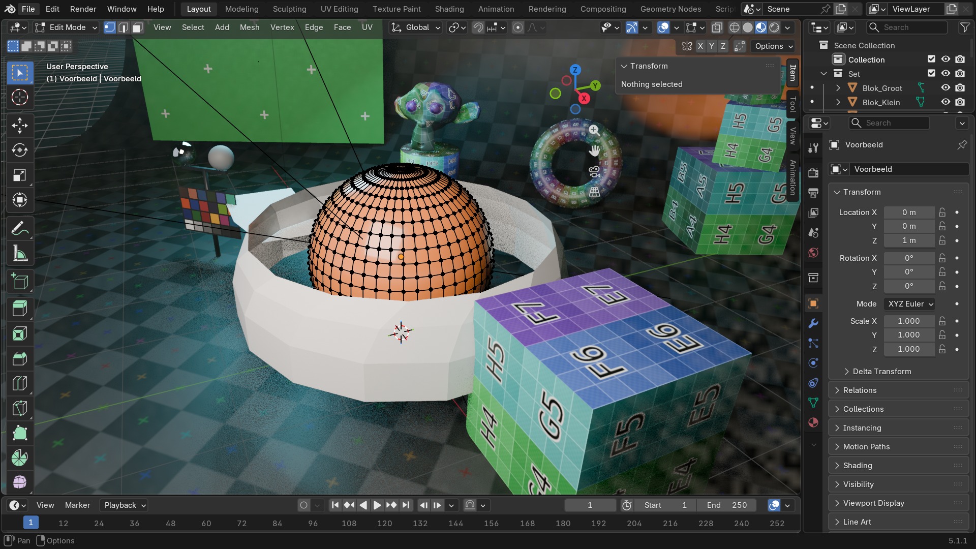 De toolbar-kolom links van de viewport (hoofdstuk 70): Extrude, Inset, Bevel en de andere tools met live gizmo staan hier, niet in het Vertex/Edge/Face-menu.